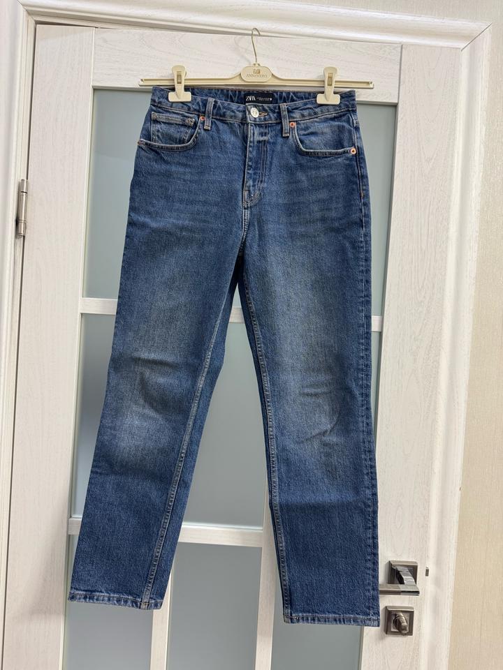 Джинсы Zara