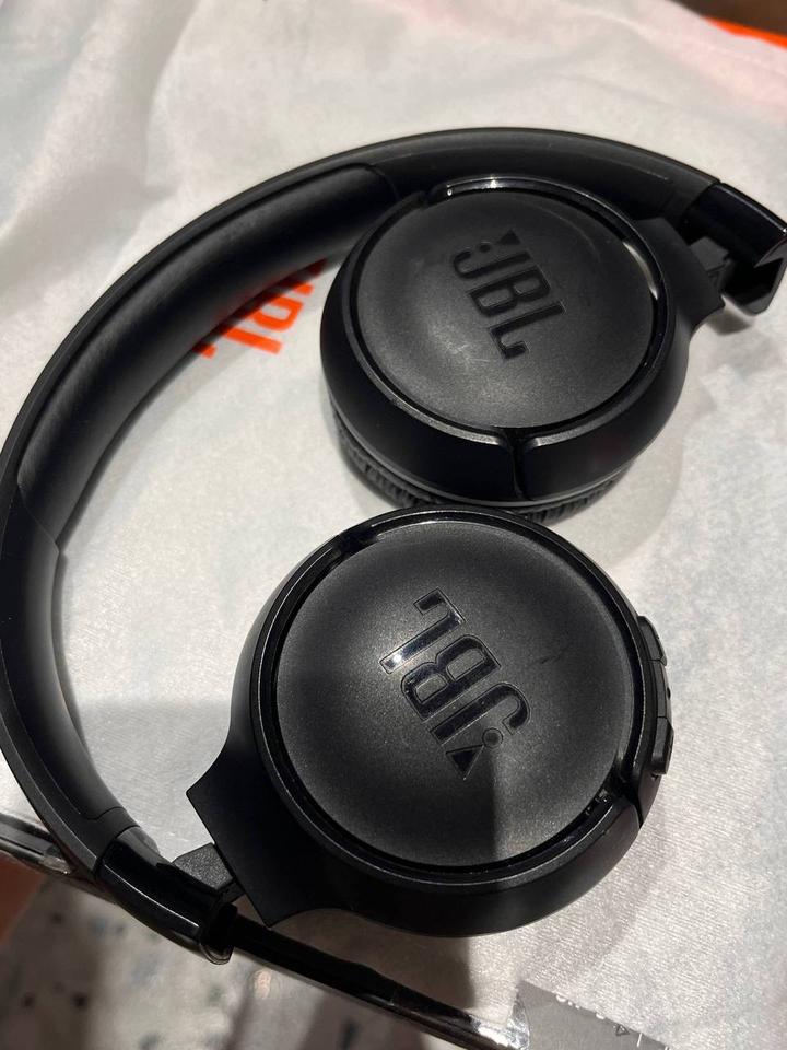 JBL