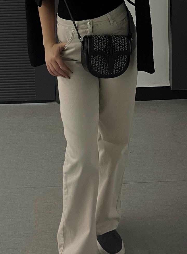 Джинсы Sinsay