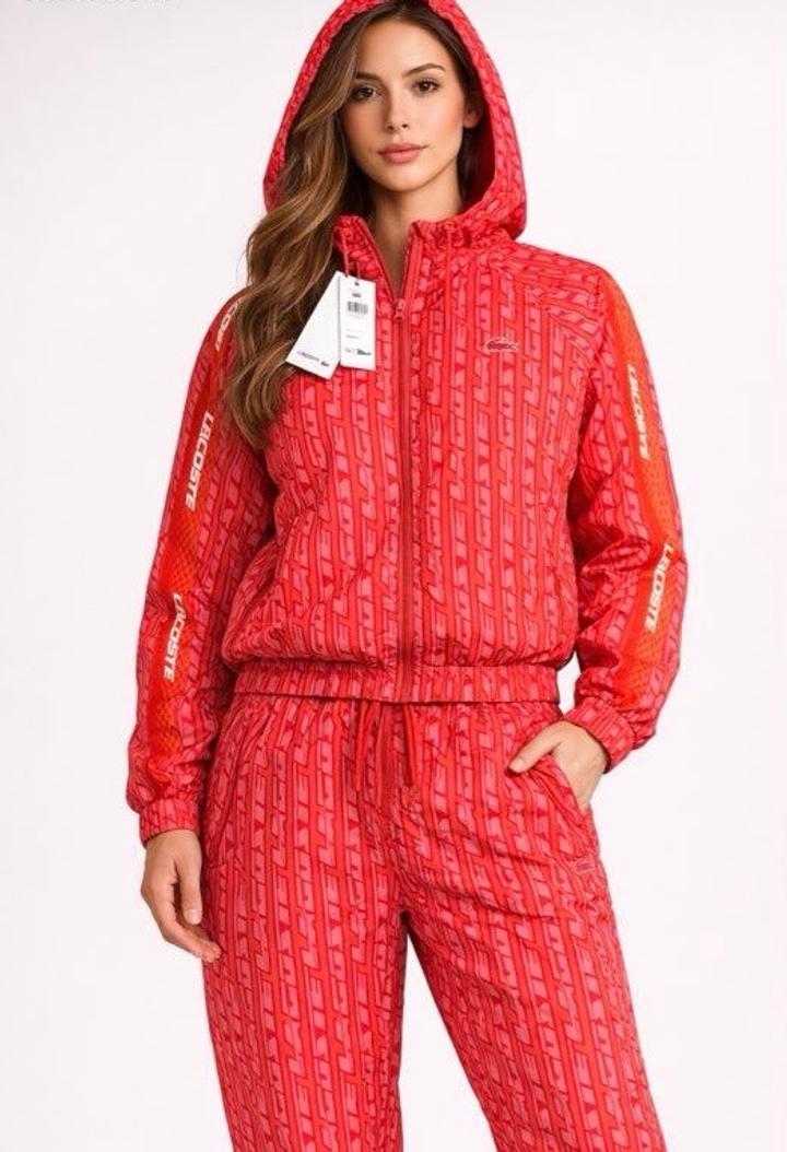 Спортивный костюм Lacoste