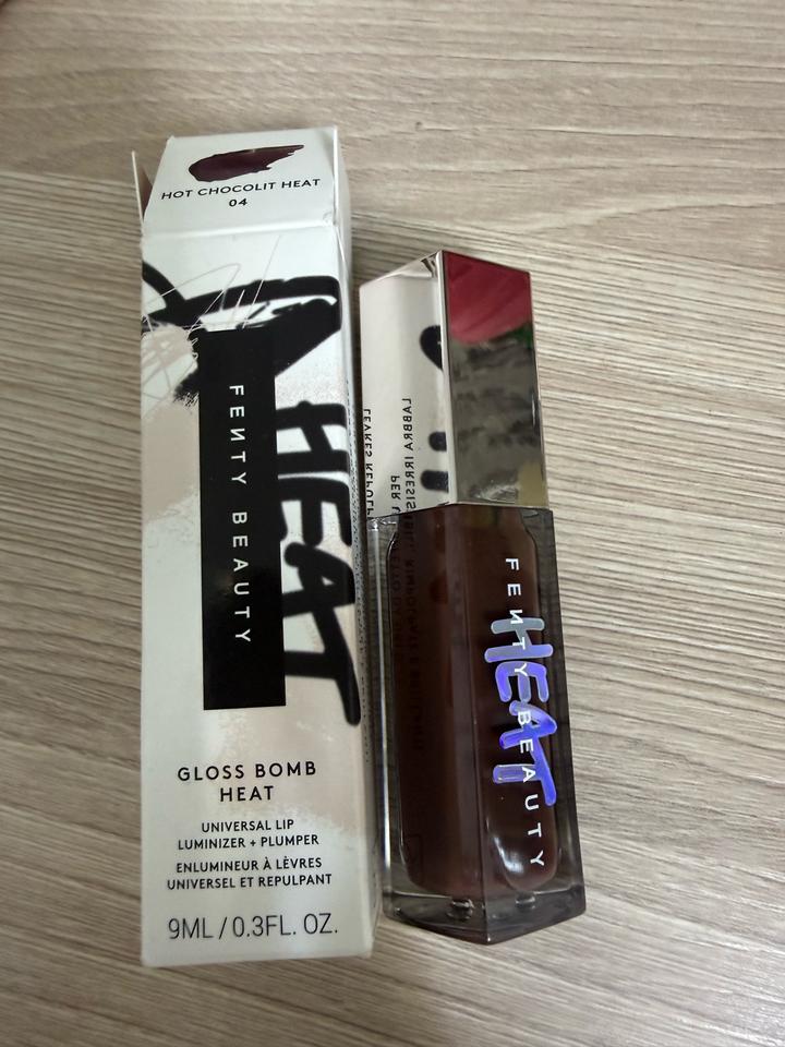 Блеск для губ Fenty Beauty
