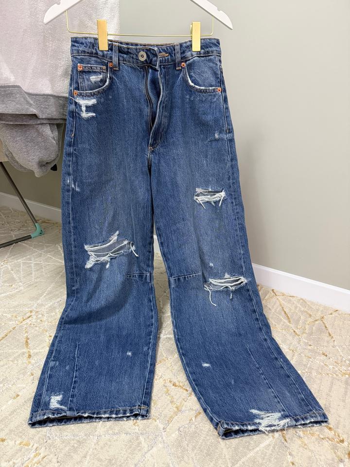 Zara Джинсы с прорезями Зара