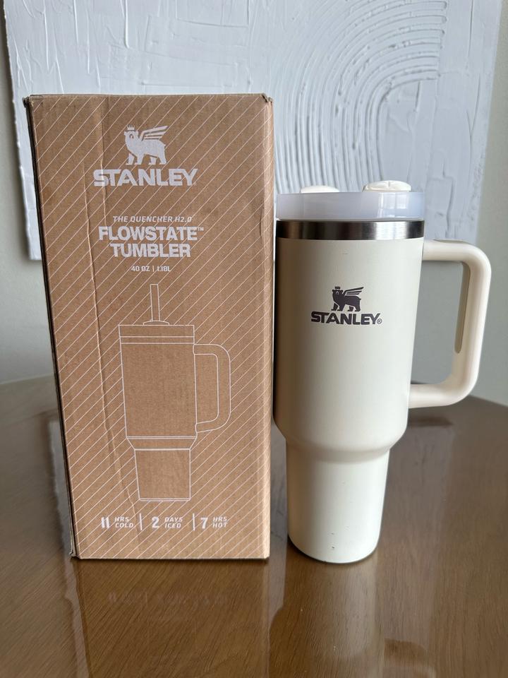 Термокружка Stanley