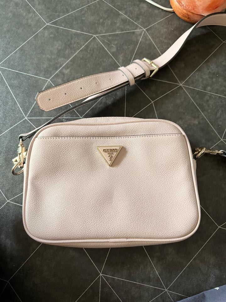 GUESS