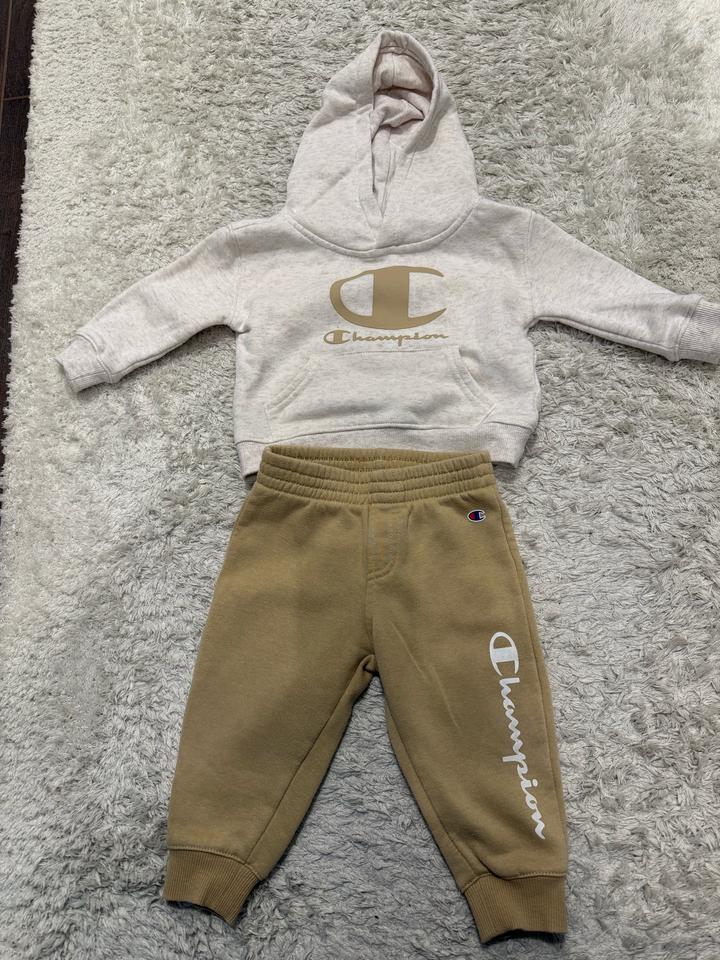 Костюм Champion