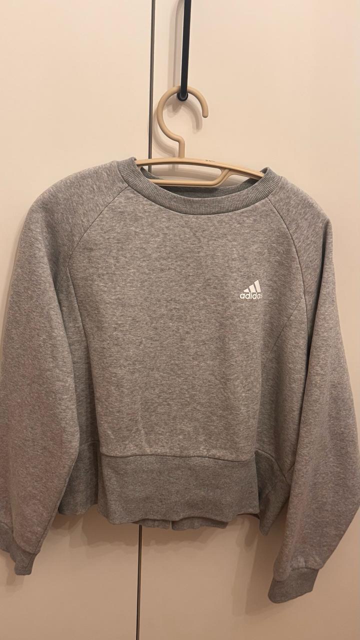 Спортивный костюм adidas