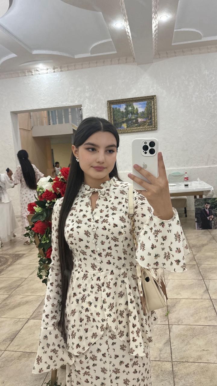Платье с цветочным принтом