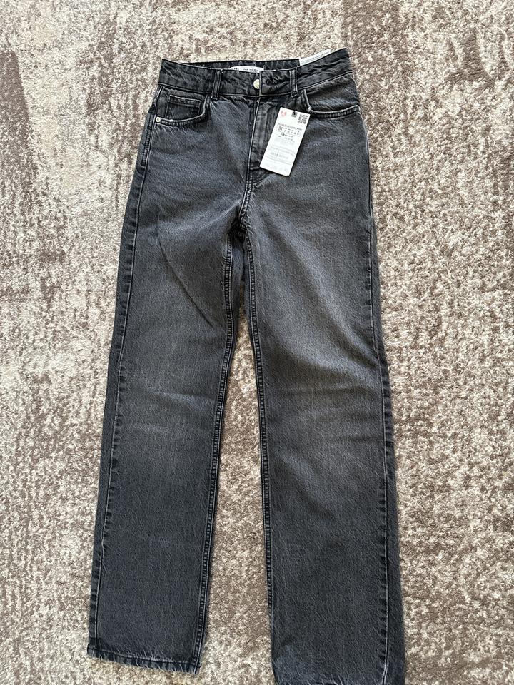 Джинсы ZARA