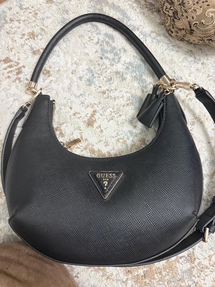 GUESS