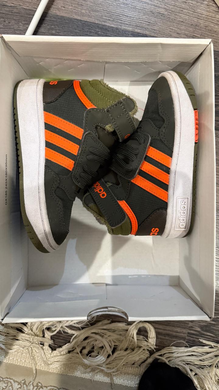 Ботинки adidas