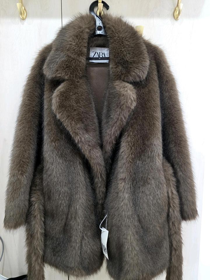 Продам эко - шубку.