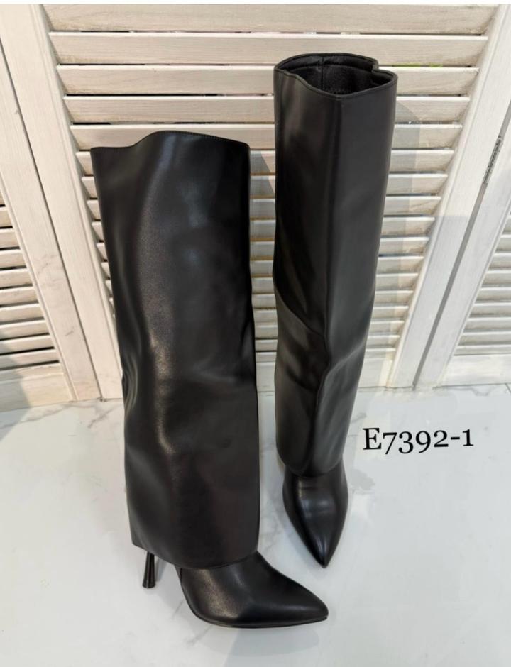 Dino Albat Сапоги на каблуке с широким голенищем
