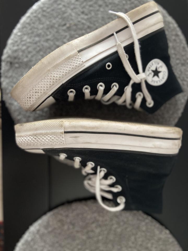 Converse