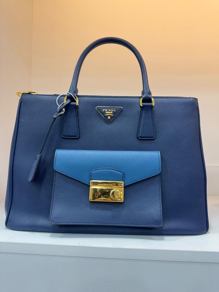 Сумка Prada