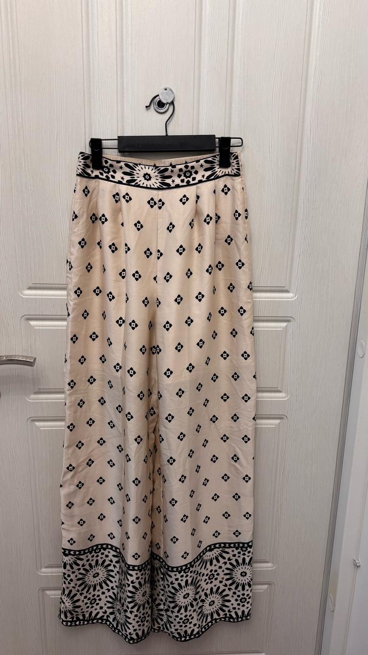 H&M Брюки шелковые