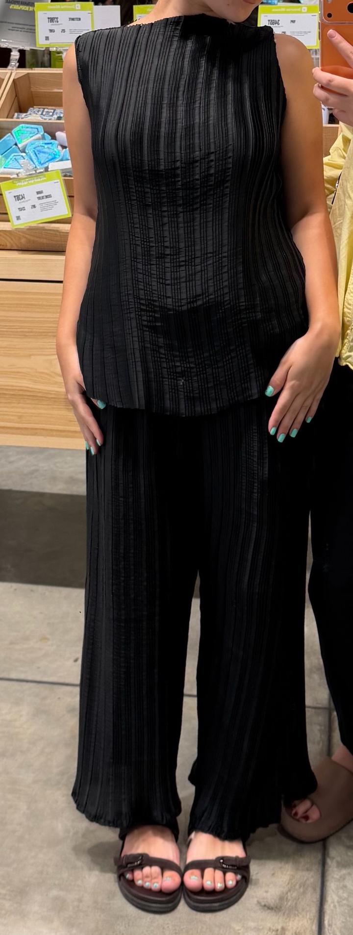 Zara Комплект топ и брюки плиссе