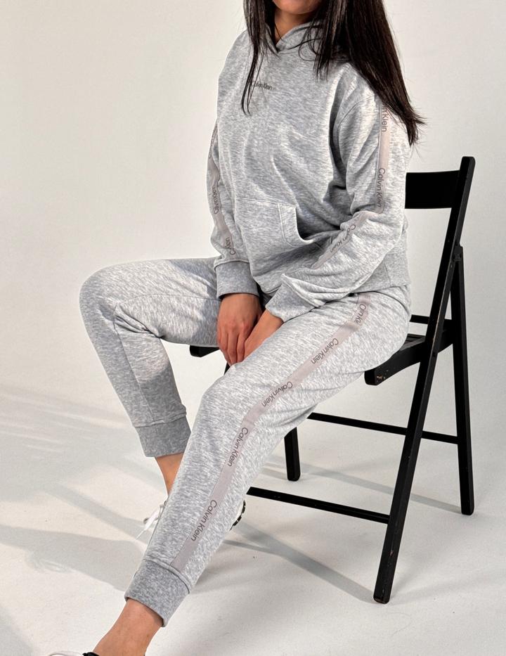 Спортивный костюм Calvin Klein