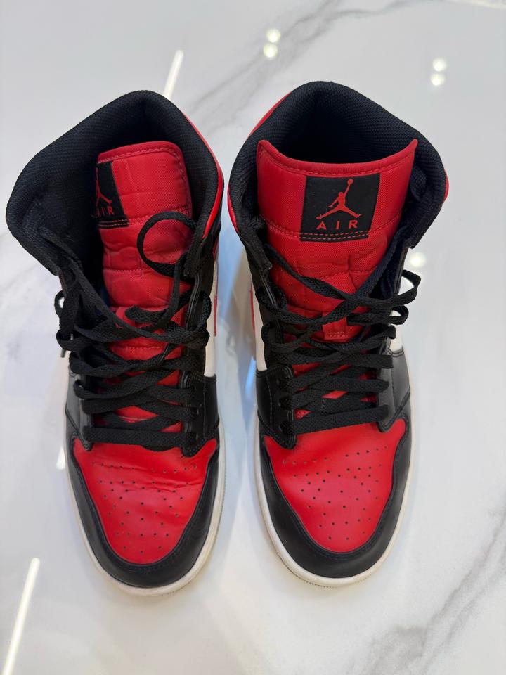Культовые кроссовки Nike Air Jordan 45,5
