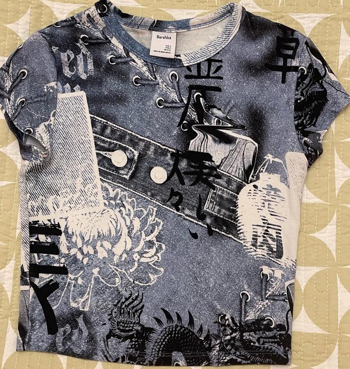 Футболка Bershka