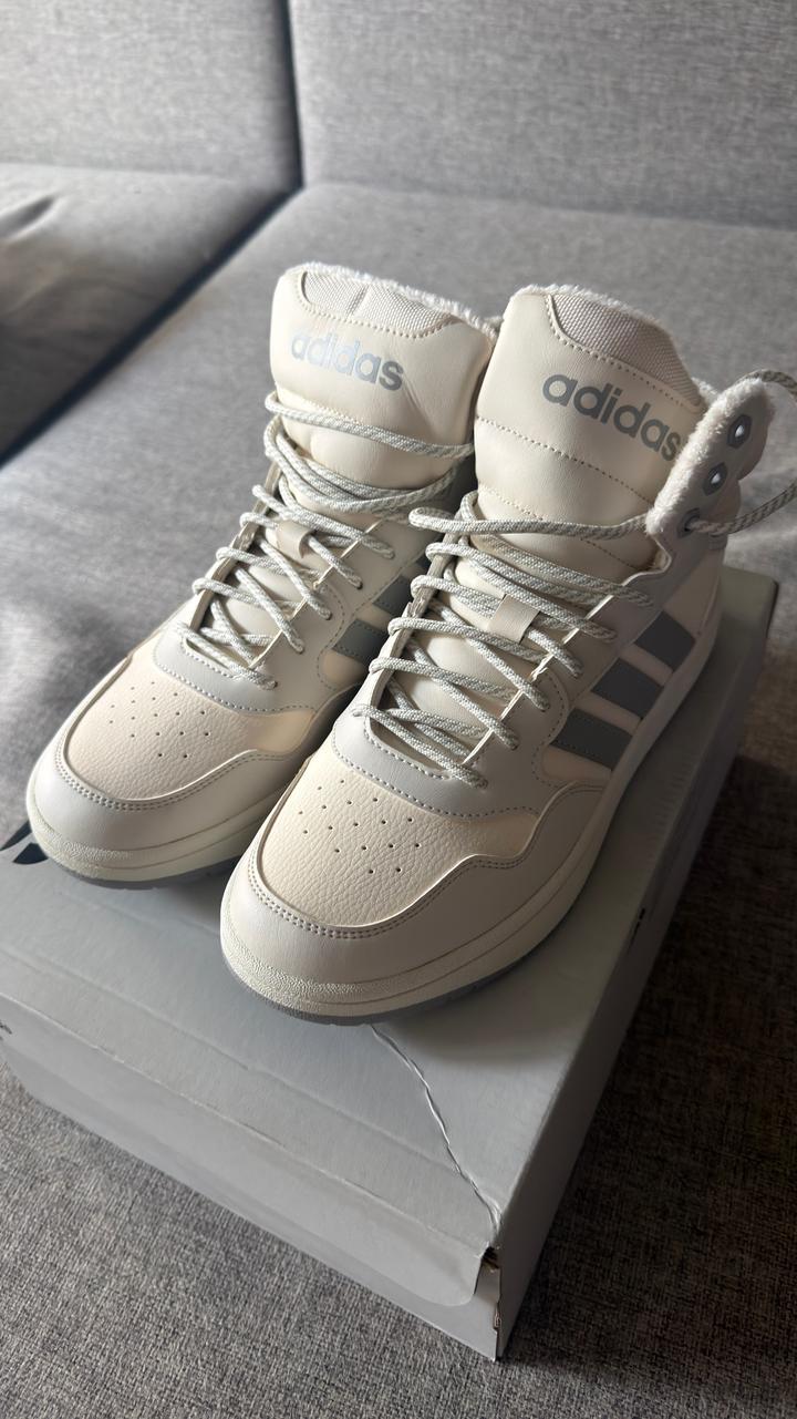 Кроссовки adidas высокие, оригинал