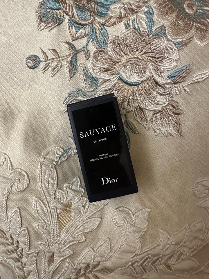 Парфюм Dior Sauvage Eau Forte