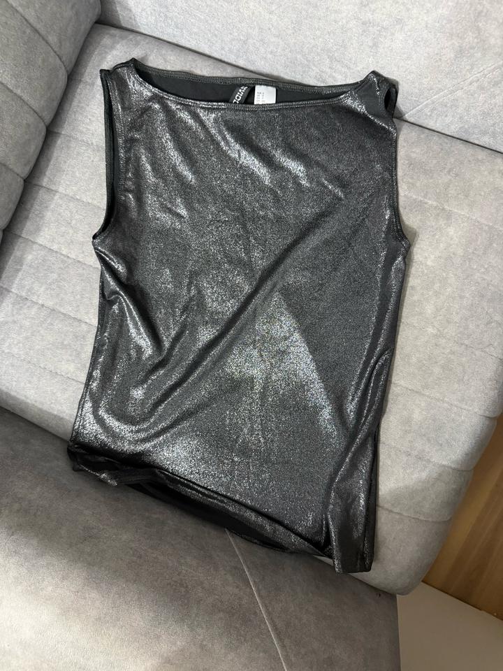 H&M