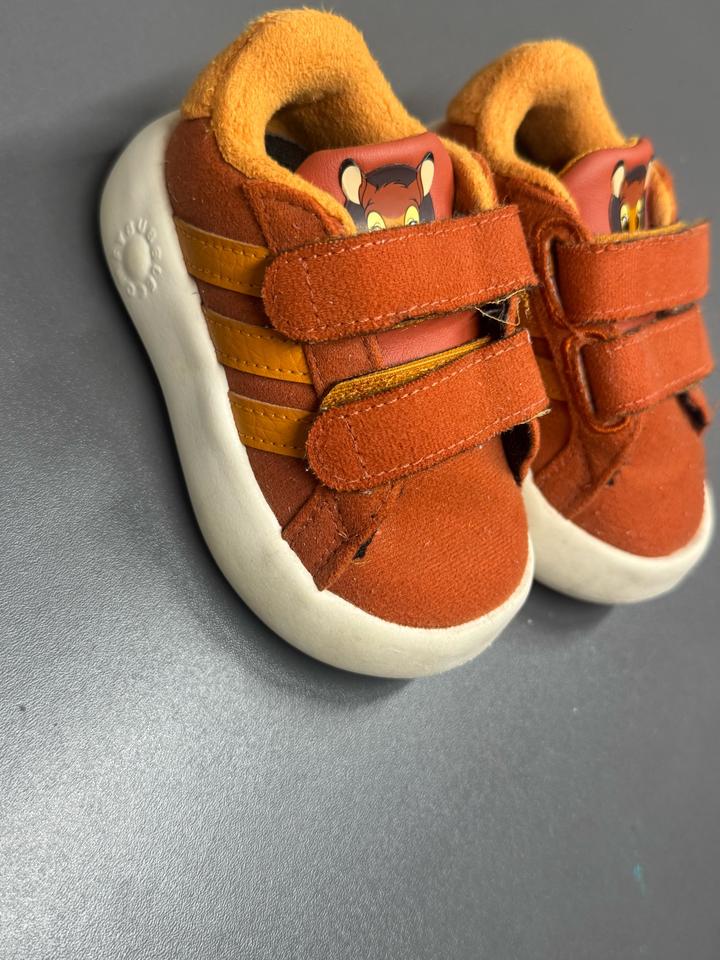Кеды adidas детские