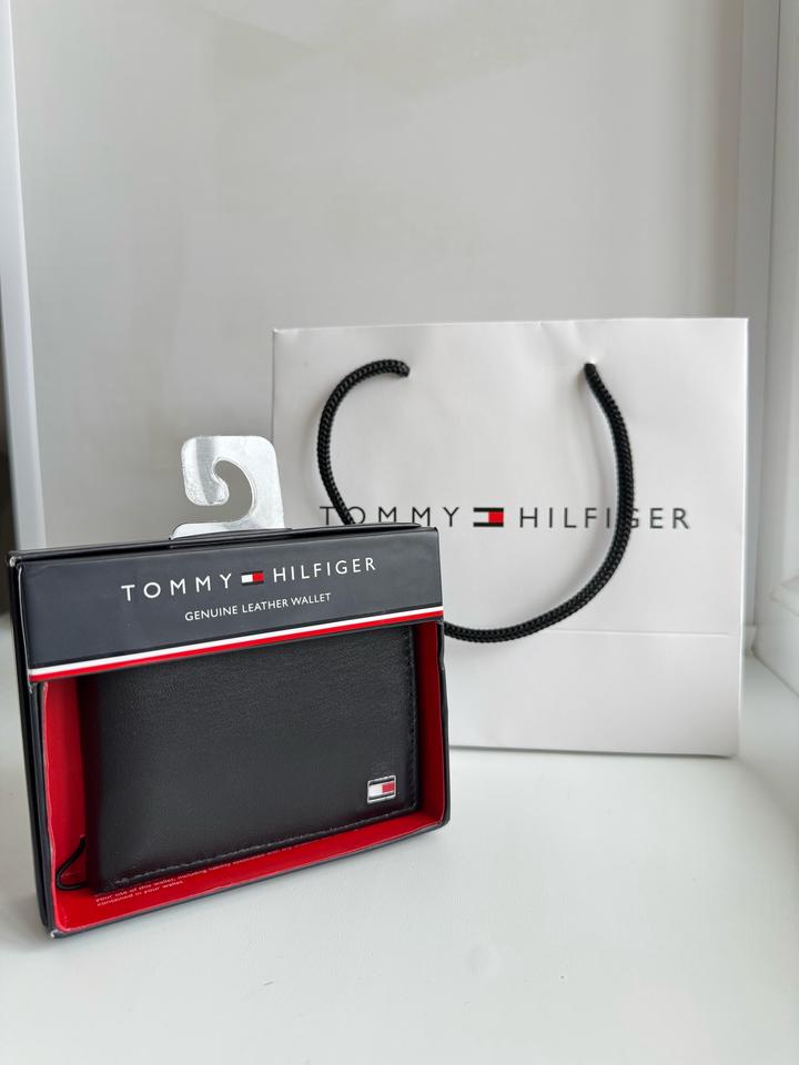 Tommy Hilfiger
