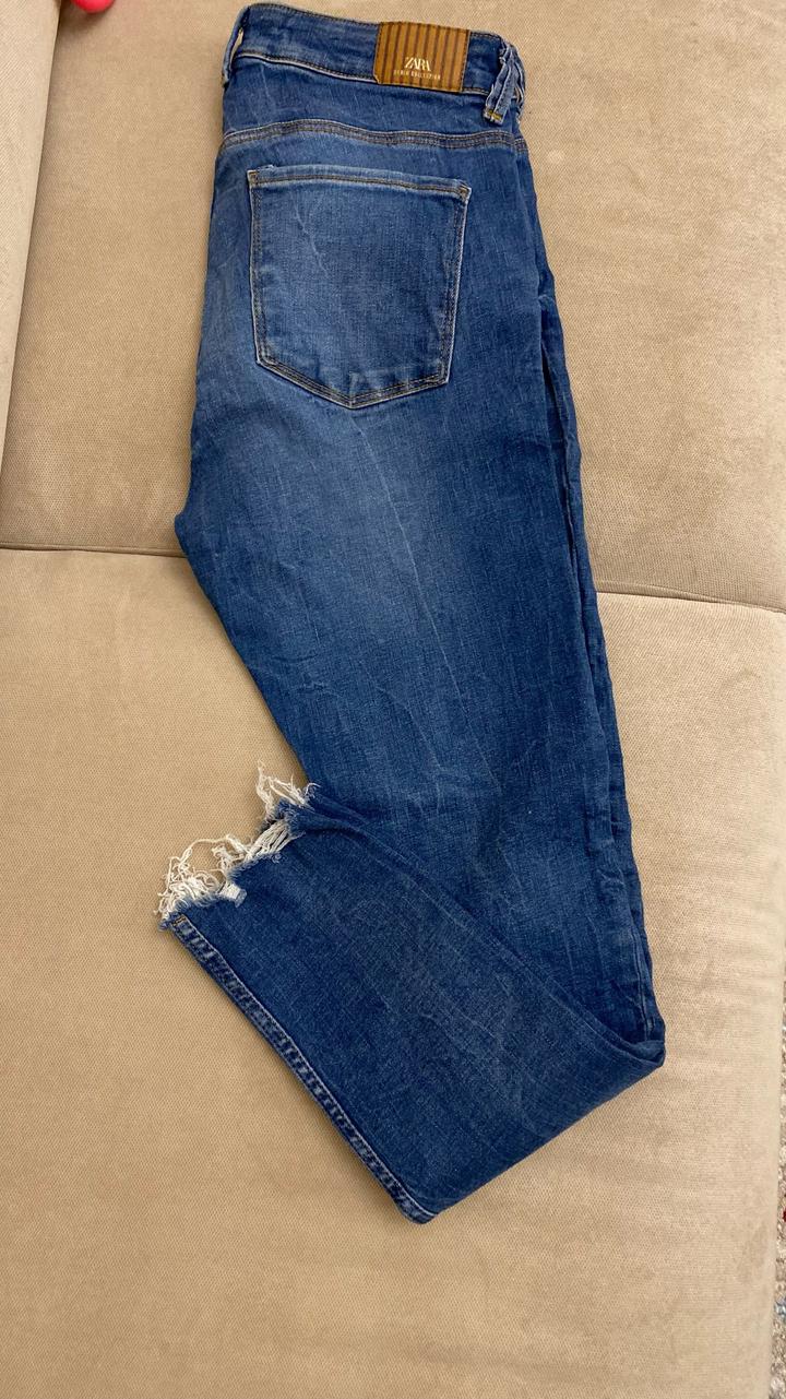 Джинсы Zara оригинал размер 44-46