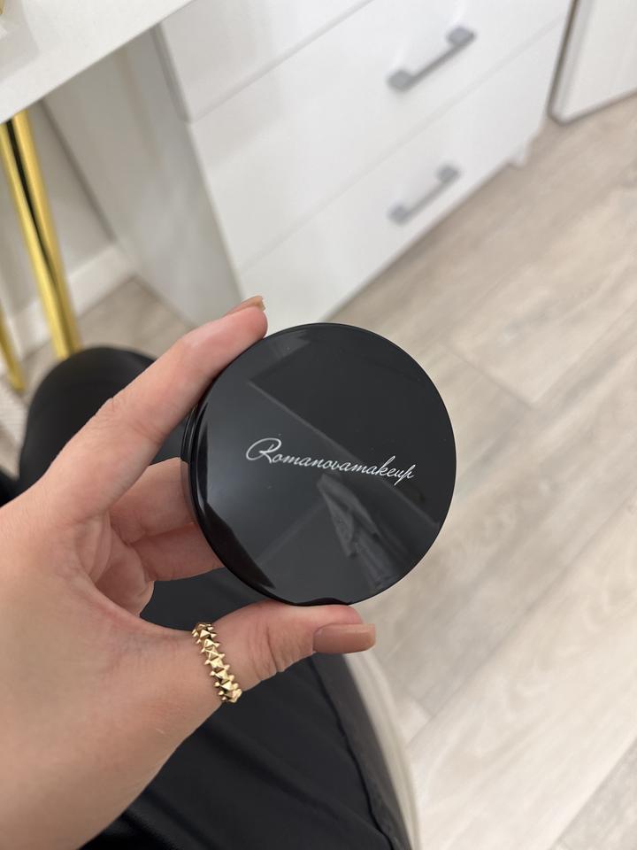 Хайлайтер Romanovamakeup