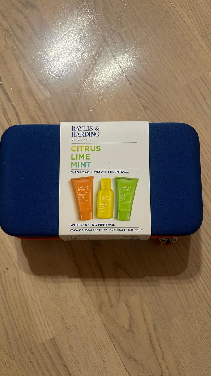 Baylis & Harding Citrus Lime Mint Wash Bag & Travel Essentials Set