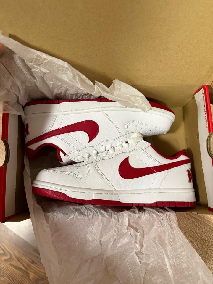 Big Nike Low