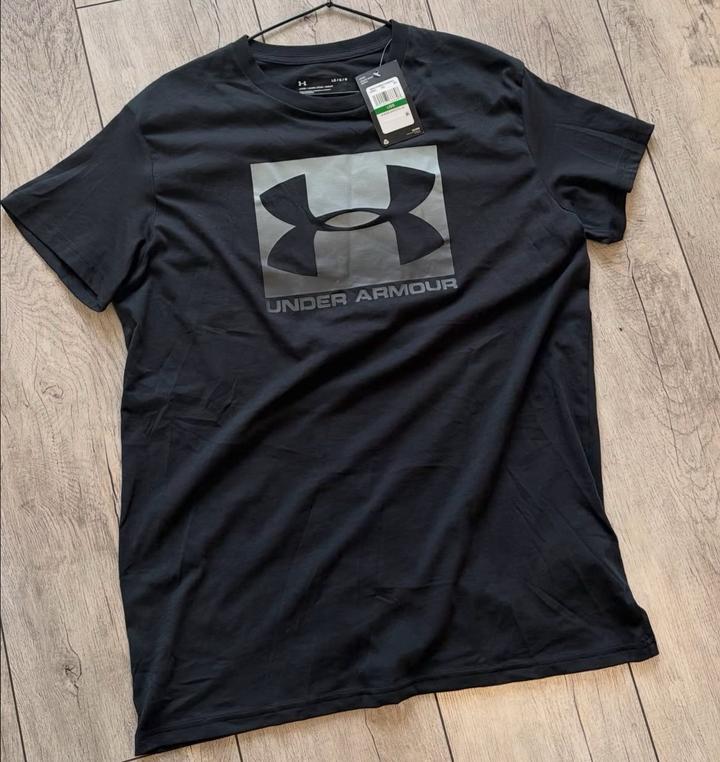 Футболка Under Armour