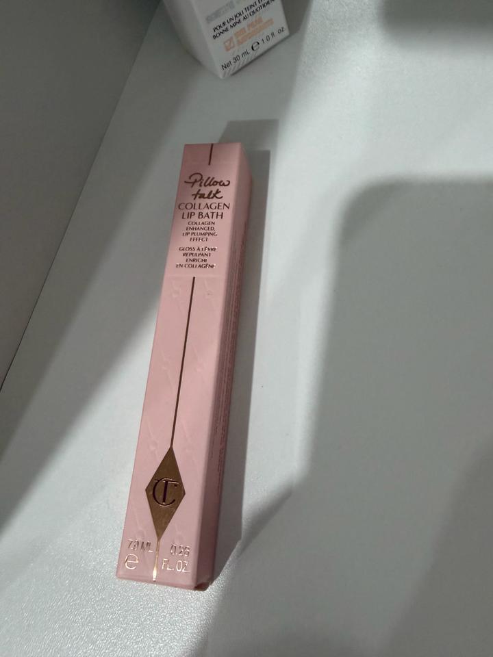 Блеск для губ Charlotte Tilbury Pillow Talk Collagen Lip Bath