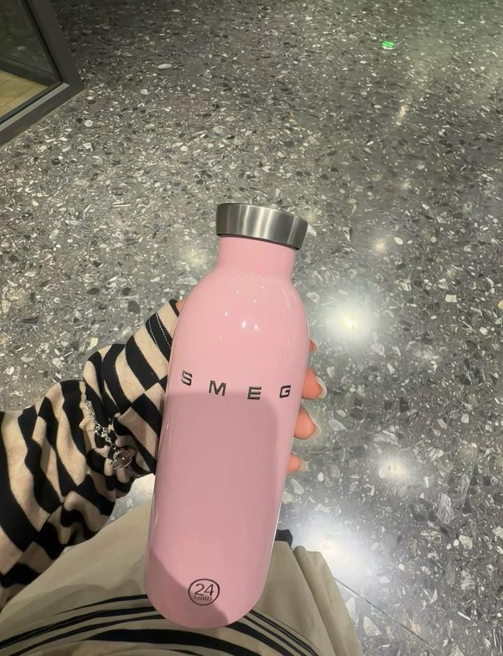 Термобутылка SMEG