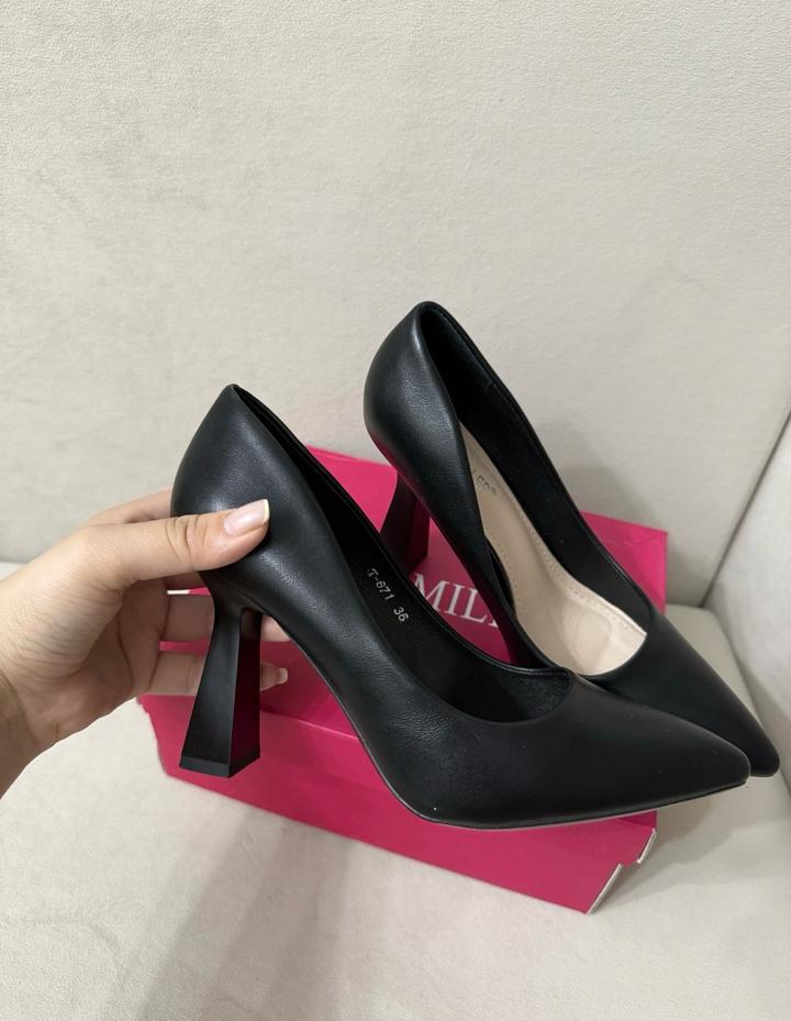 MISS MILLER Туфли на каблуке