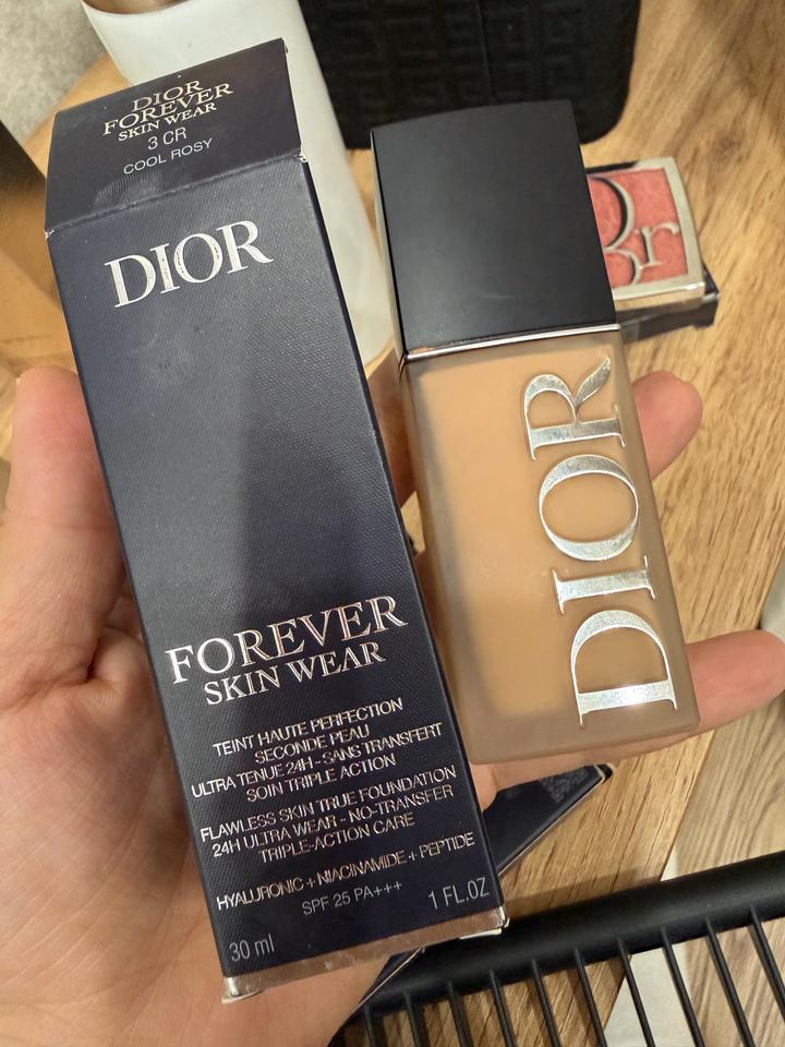 Dior
