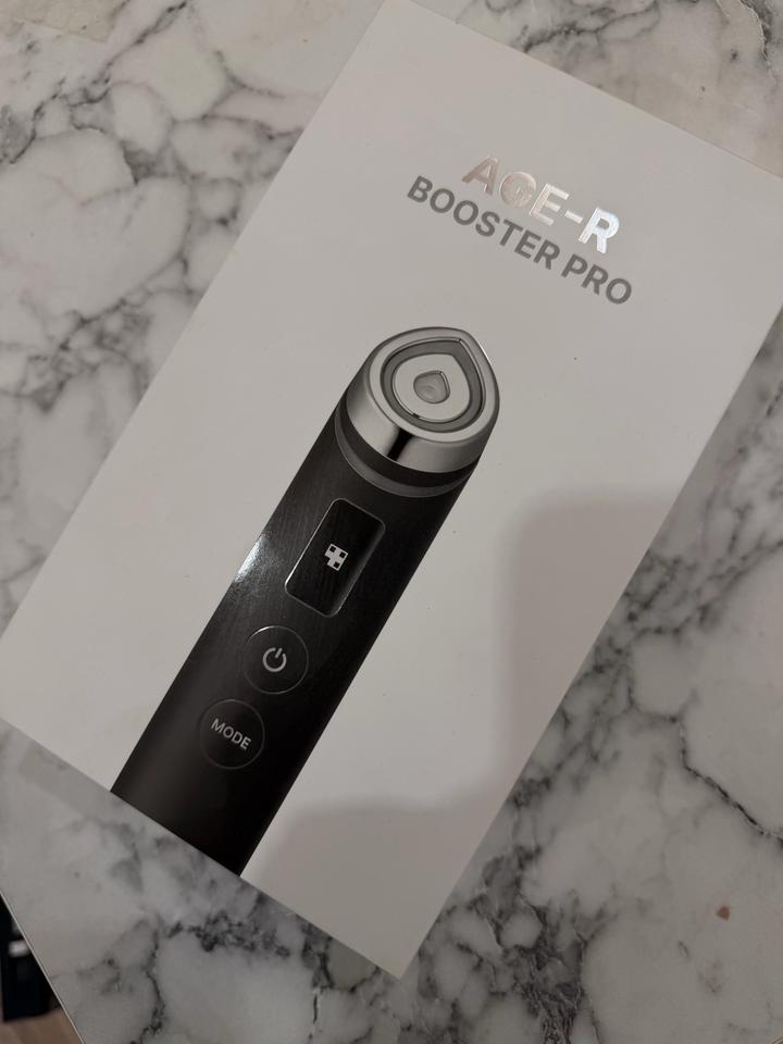 Массажер для лица Medicube Age-R Booster Pro