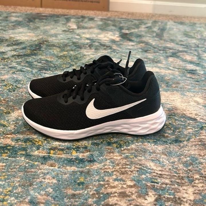 Кроссовки Nike