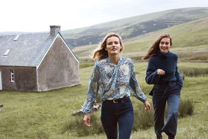 Блуза Morris & Co x H&M с цветочным принтом
