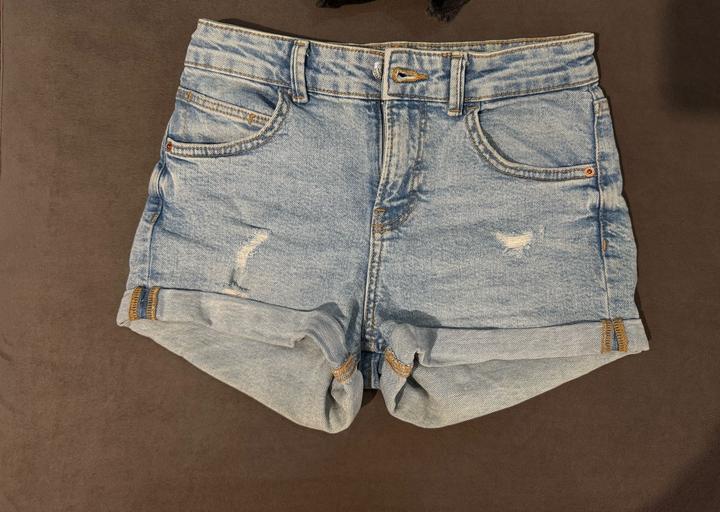 Джинсовые шорты Bershka
