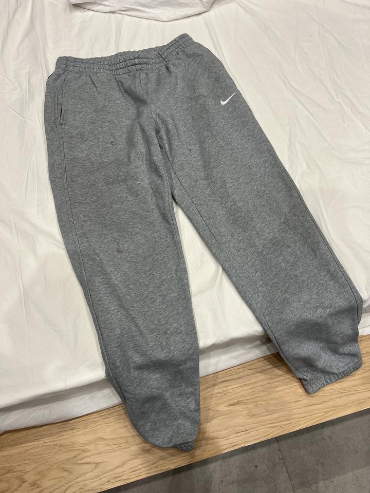 Спортивные брюки Nike
