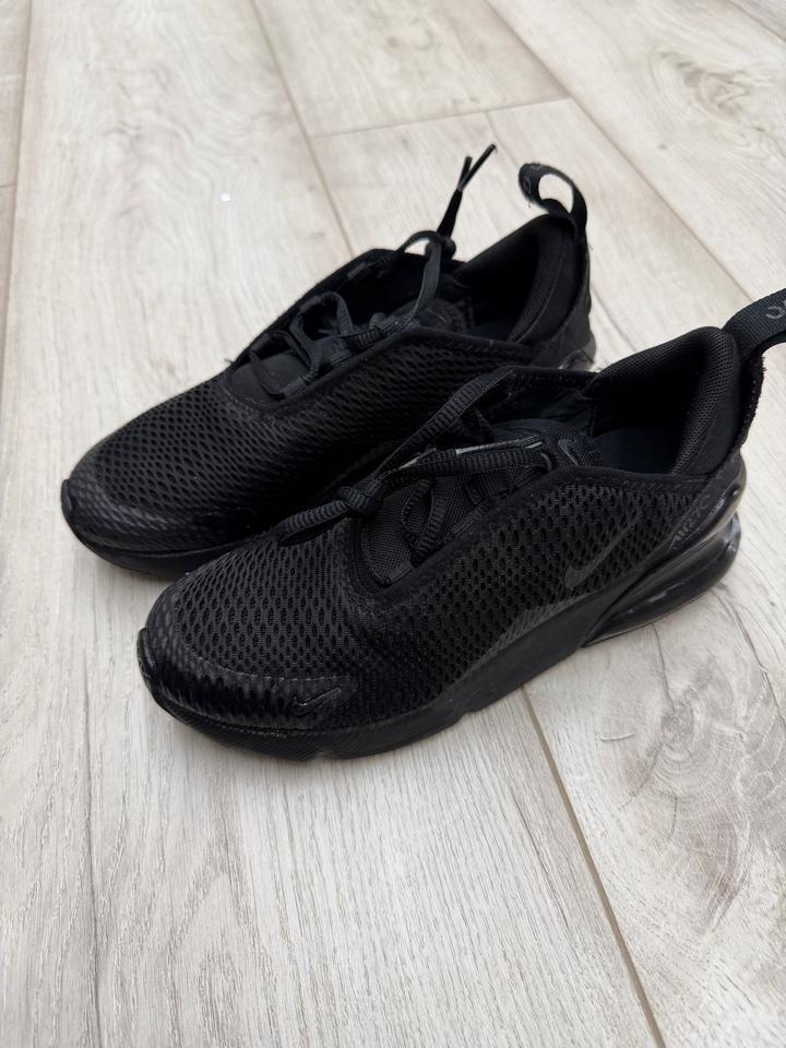 Кроссовки Nike Air Max 270