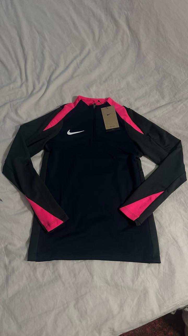 Nike спортивный лонгслив