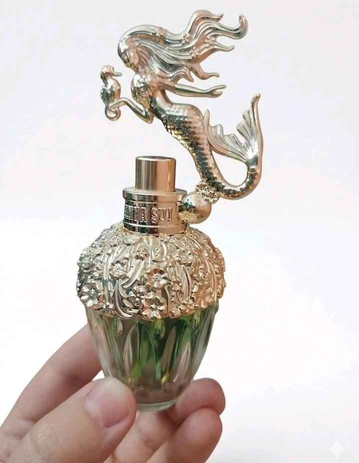 Anna Sui