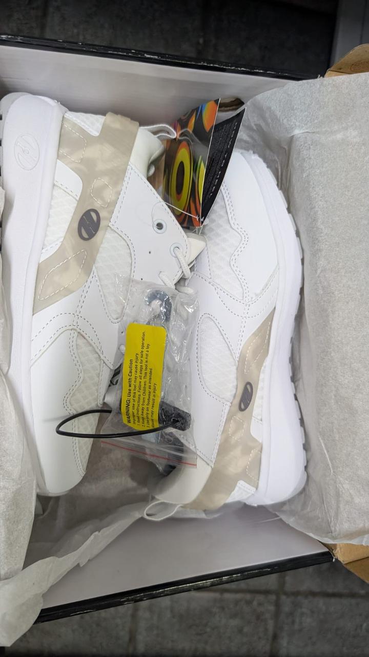 Кроссовки Heelys