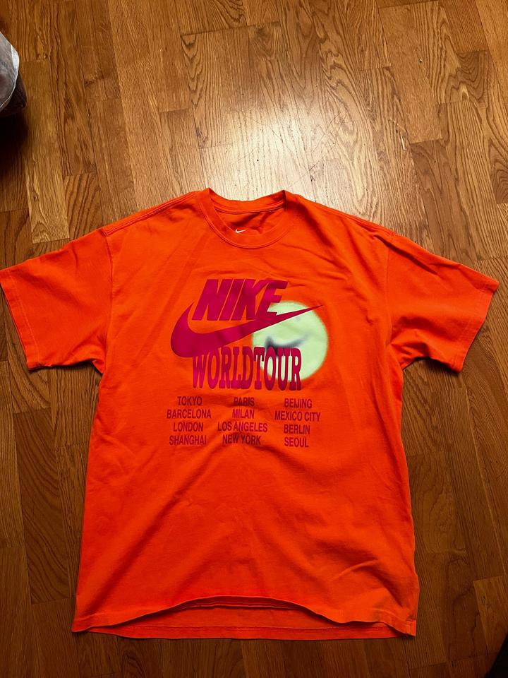 Nike