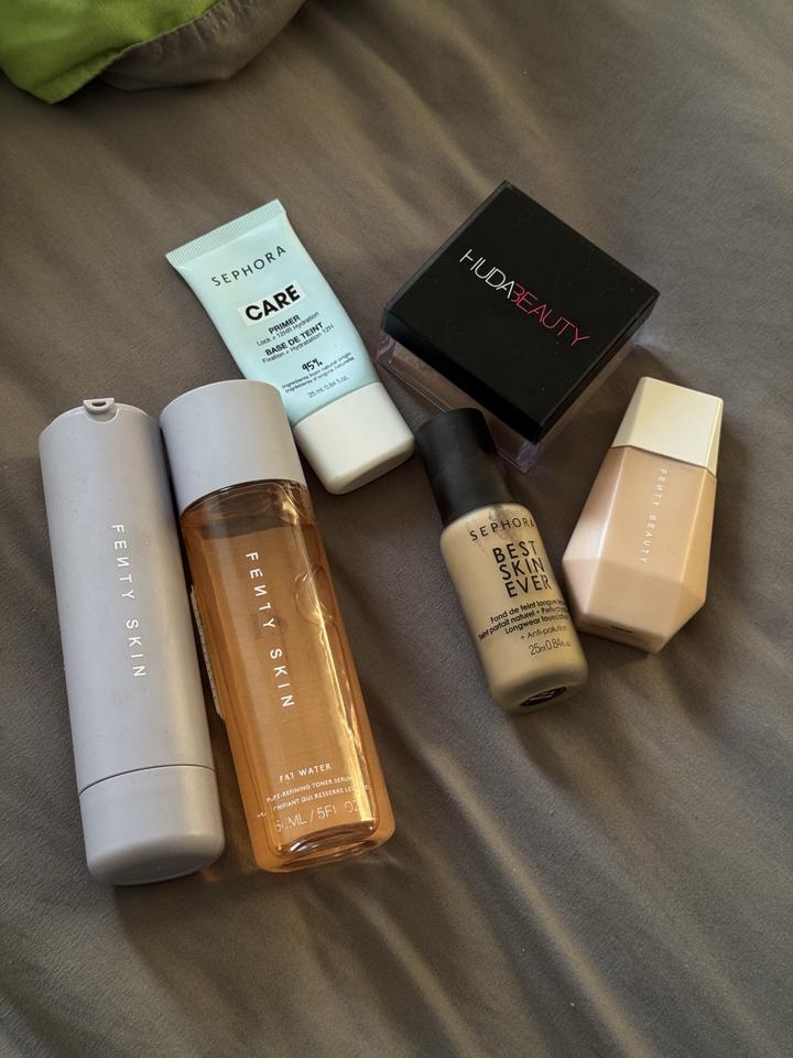 Fenty Beauty Fenty тональный тинт флюид #7