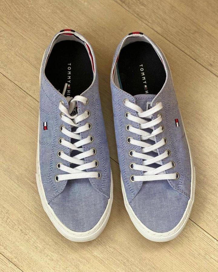 Tommy Hilfiger