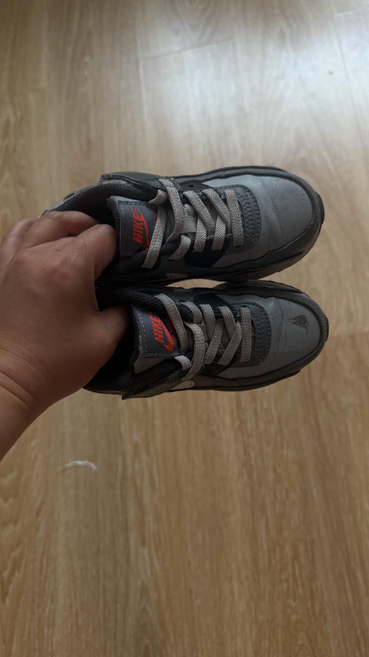 Nike